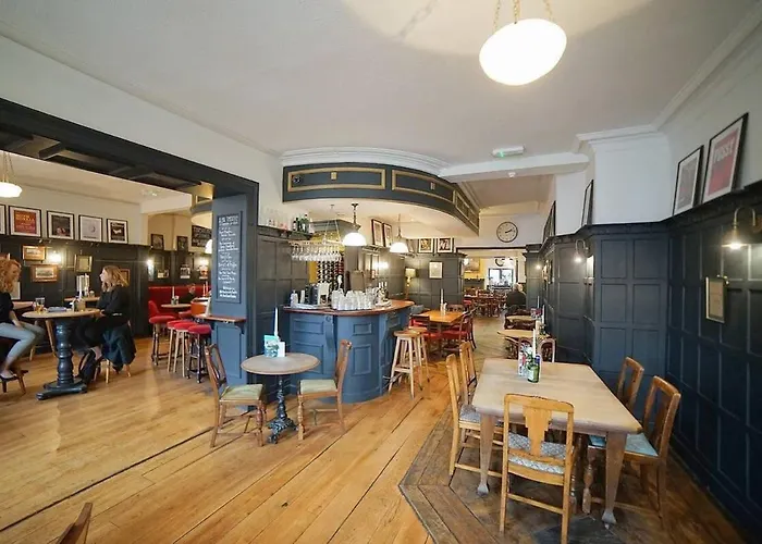 The Alma Taverns Boutique - 5 - Hopewell Feriehus Bristol